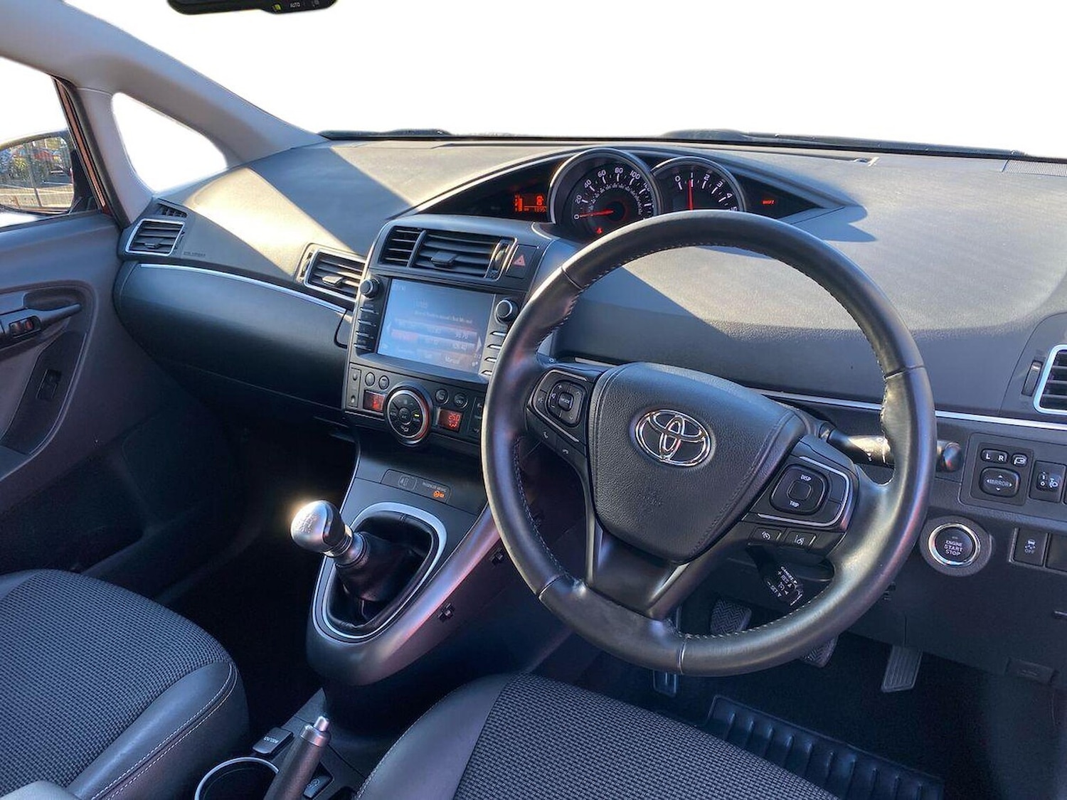 Used Toyota Verso 2018 for sale - 76924594: Photo 15