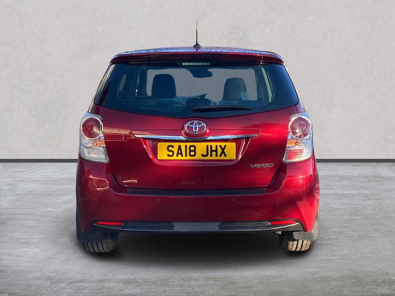 Used Toyota Verso 2018 for sale - 76924594: Photo 4