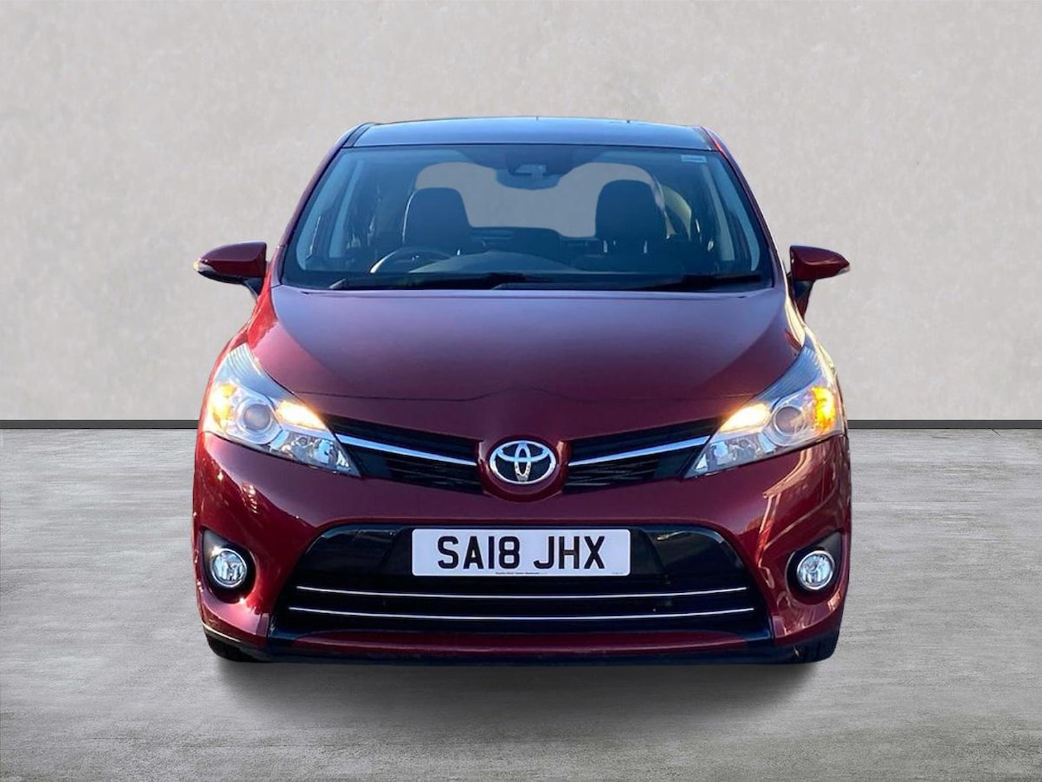 Used Toyota Verso 2018 for sale - 76924594: Photo 5