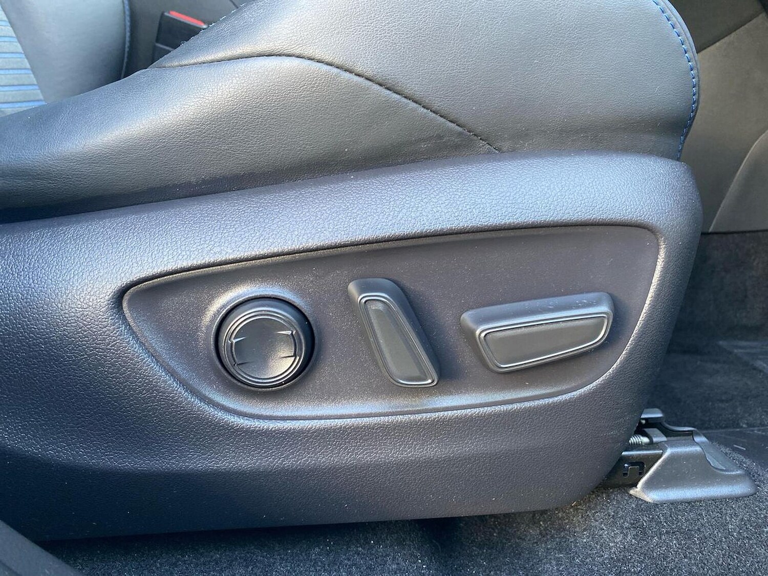 Used Toyota RAV4 2022 for sale - 77789530: Photo 28