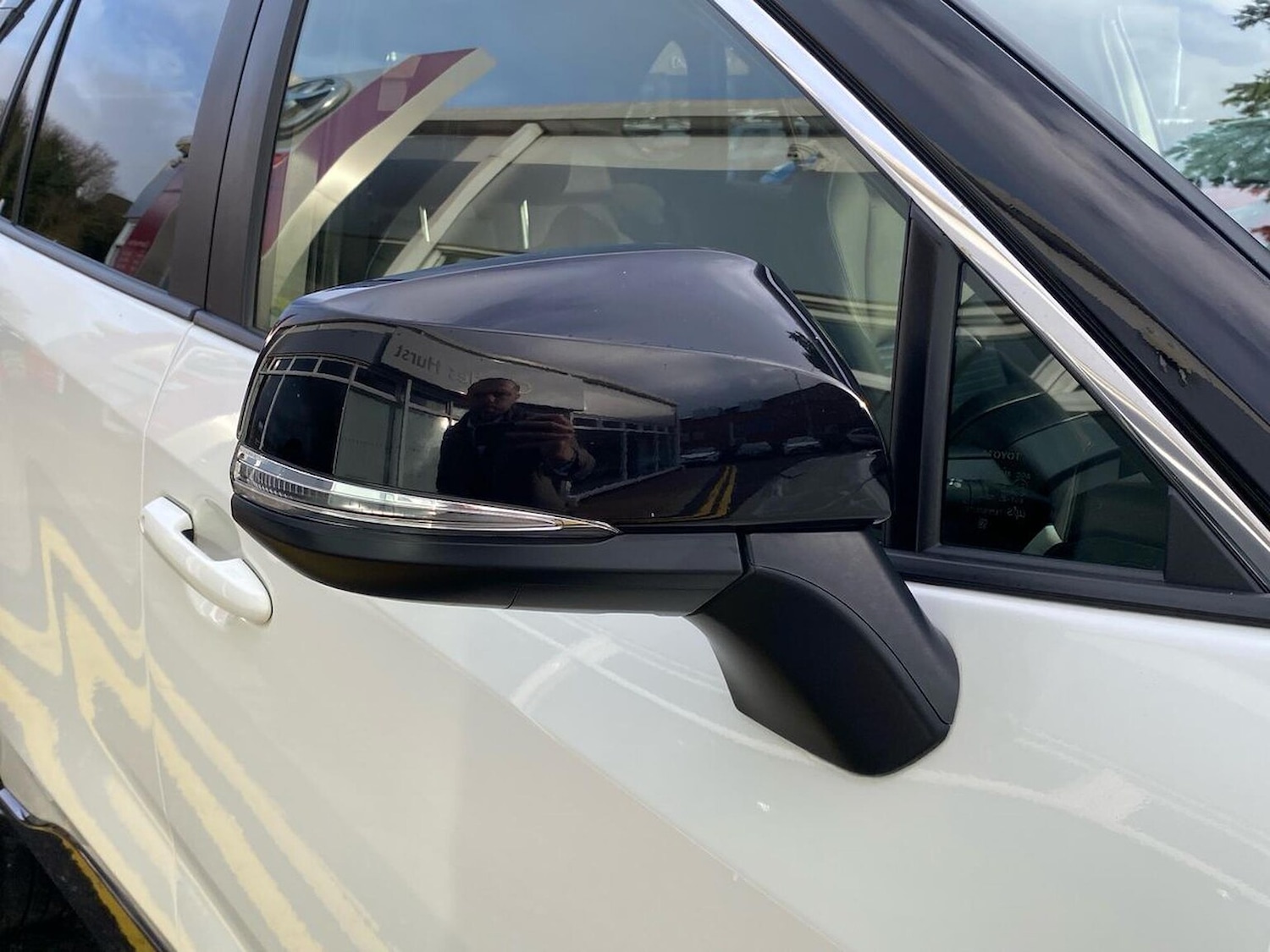 Used Toyota RAV4 2022 for sale - 77789530: Photo 31