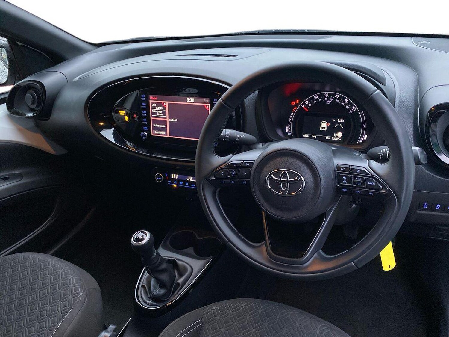 Used Toyota Aygo X 2023 for sale - 77487649: Photo 9