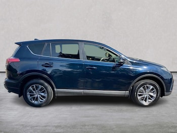 Used Toyota RAV4 2017 for sale - 79594216: Photo