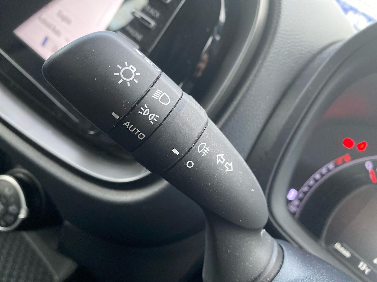 Used Toyota Aygo X 2023 for sale - 76403442: Photo 27