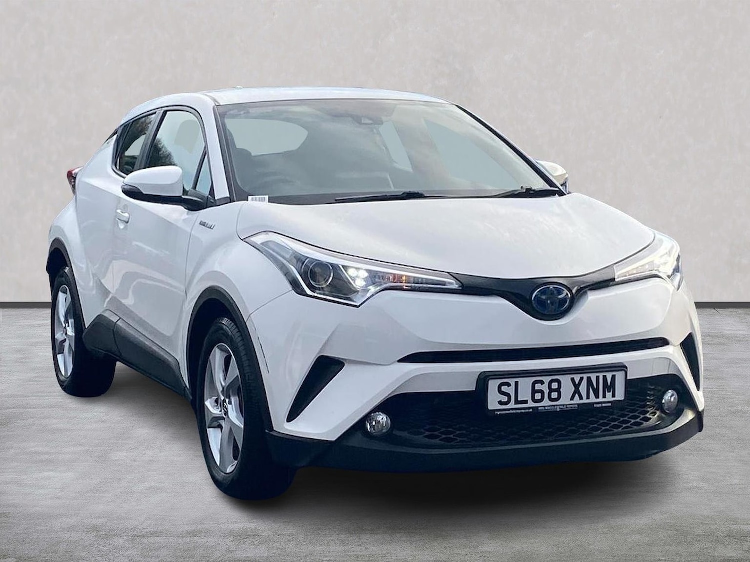 Used Toyota C-HR 2018 for sale - 76897073: Photo 1