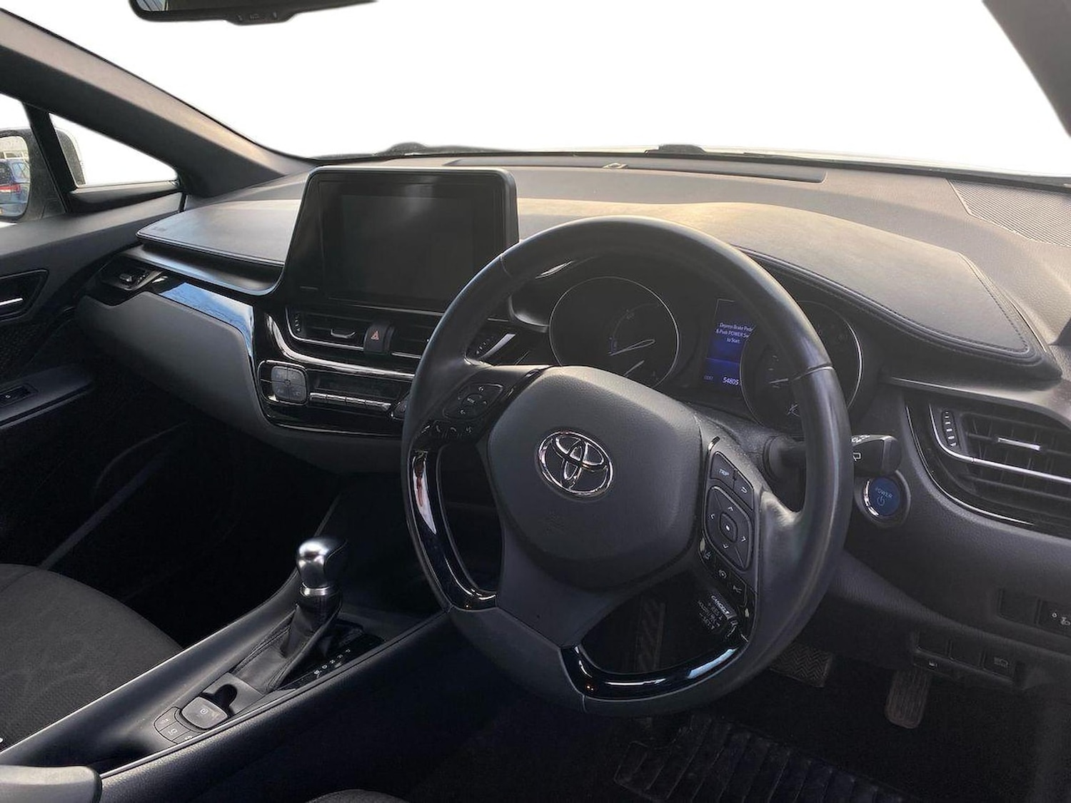 Used Toyota C-HR 2018 for sale - 76897073: Photo 15