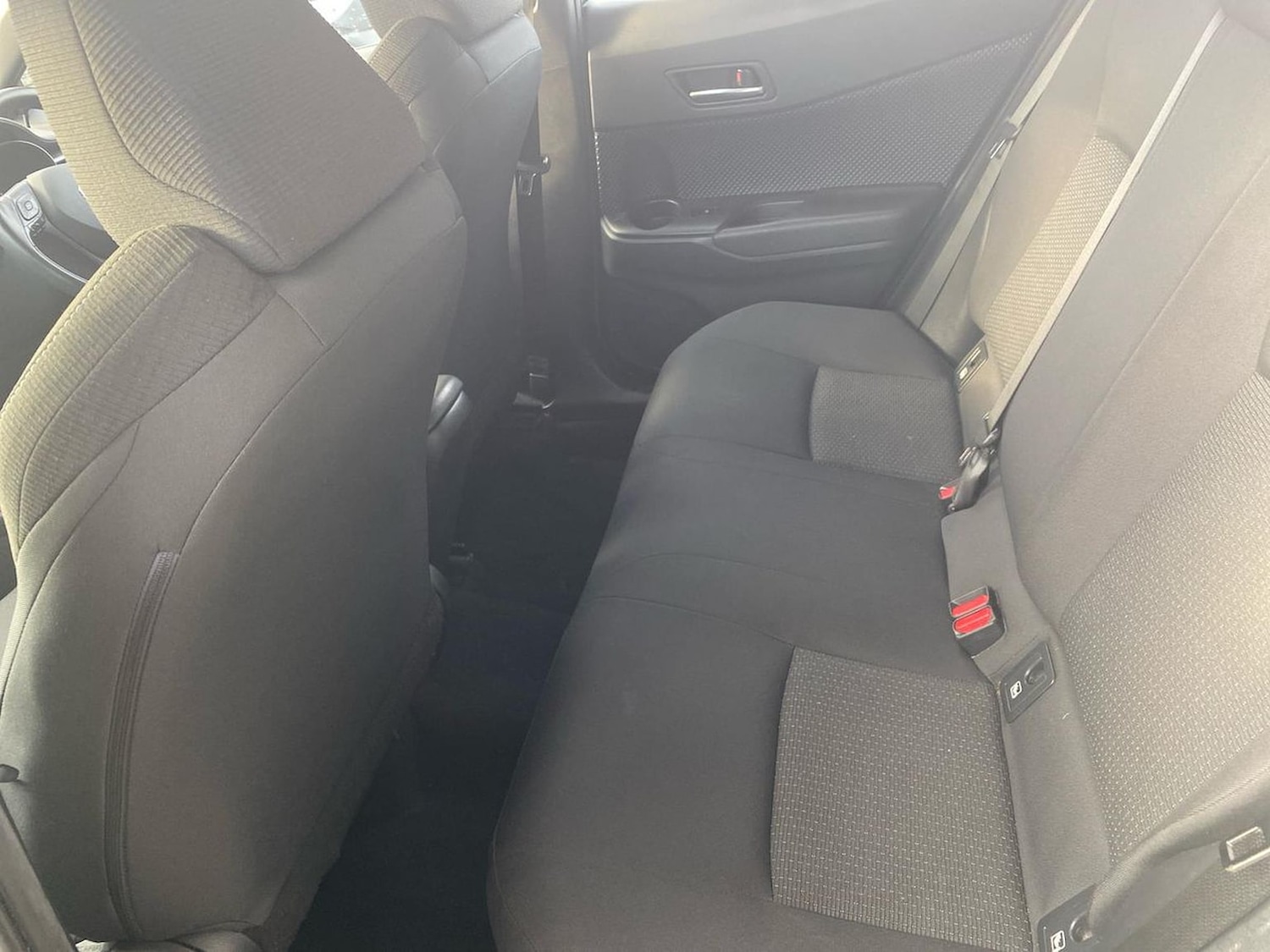 Used Toyota C-HR 2018 for sale - 76897073: Photo 16