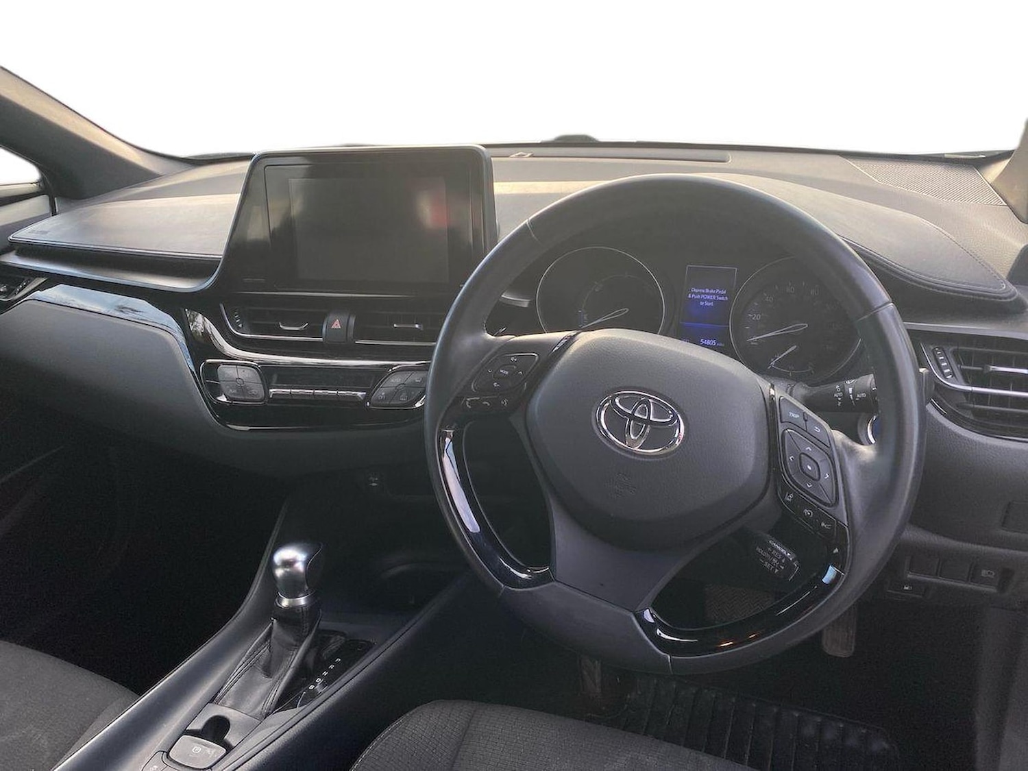 Used Toyota C-HR 2018 for sale - 76897073: Photo 9