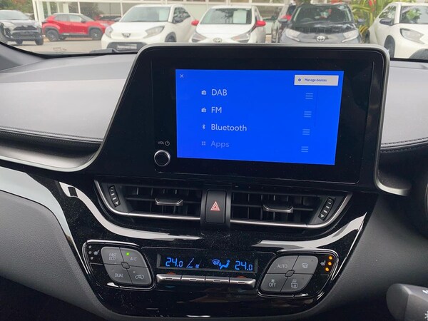 Used Toyota C-HR 2022 for sale - 76194525: Photo 11