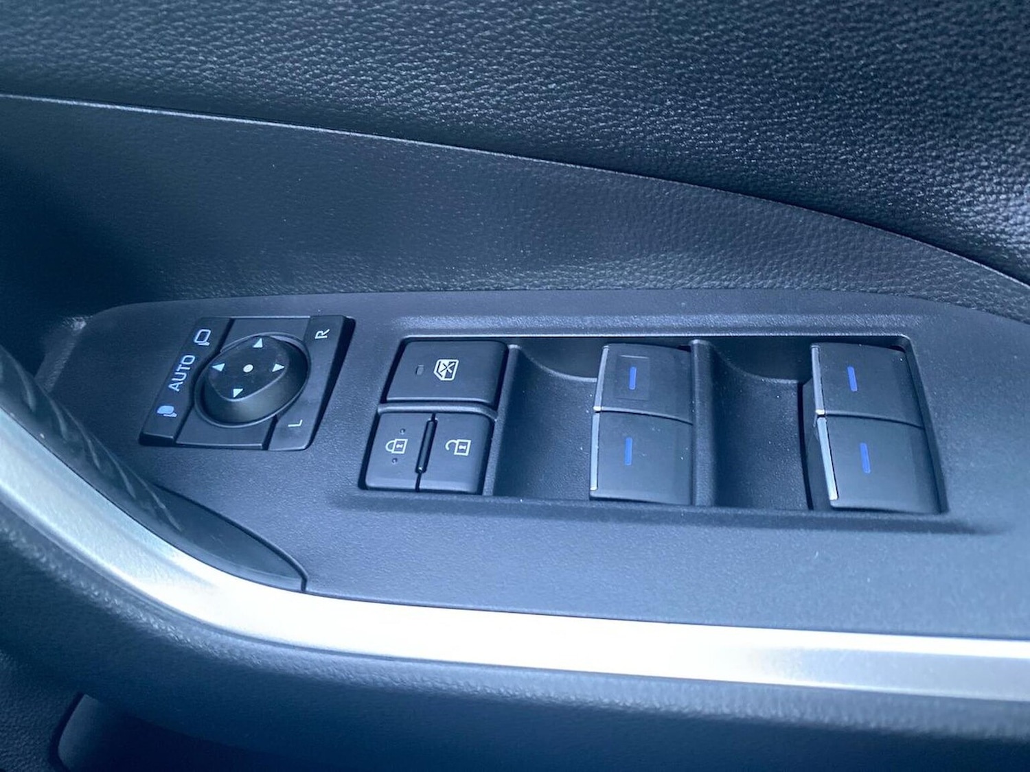 Used Toyota RAV4 2022 for sale - 76751931: Photo 21