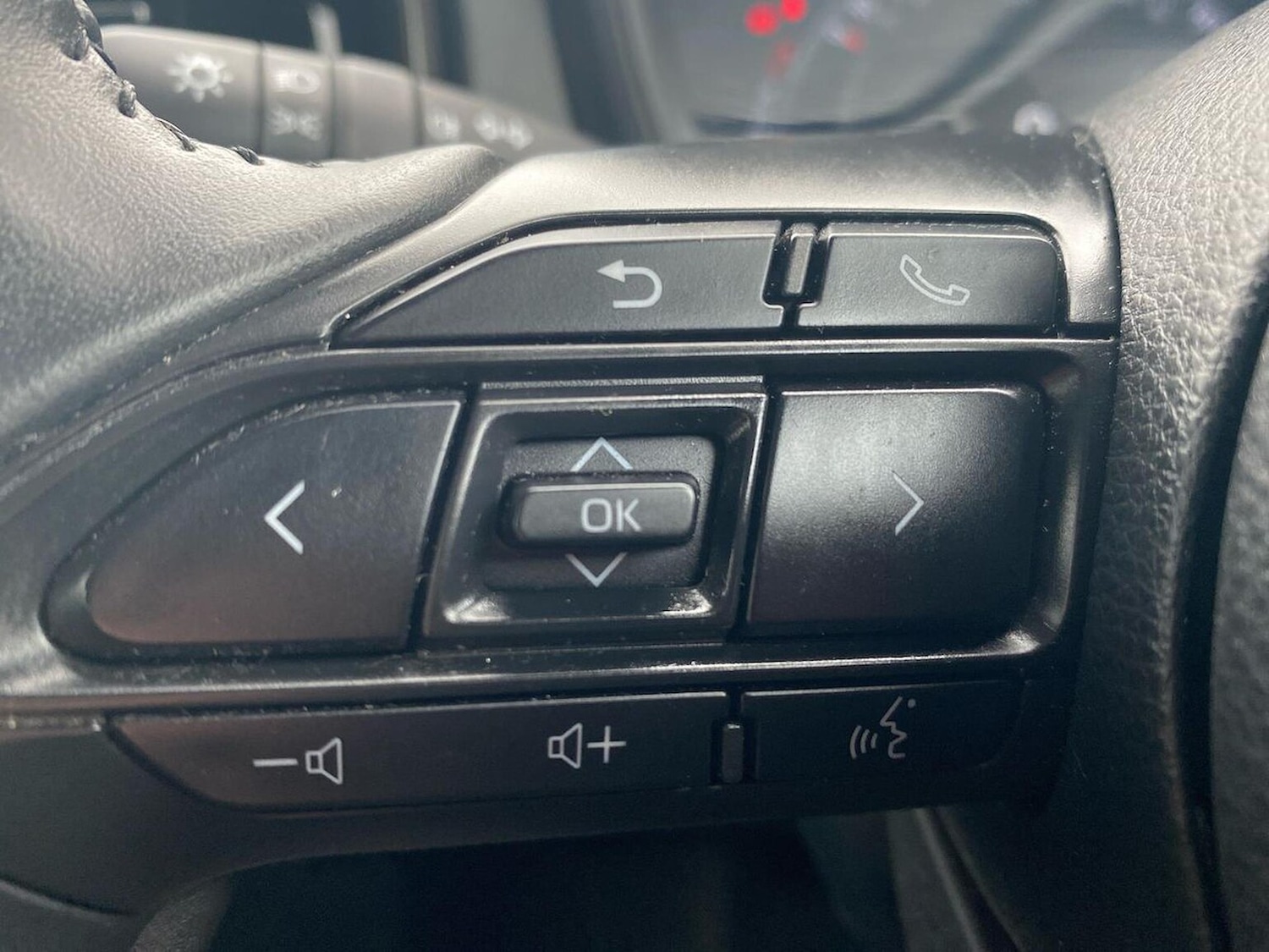 Used Toyota Aygo X 2022 for sale - 76541852: Photo 25