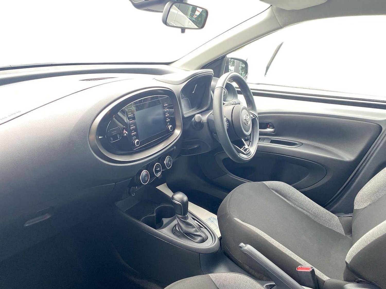 Used Toyota Aygo X 2022 for sale - 76541852: Photo 7