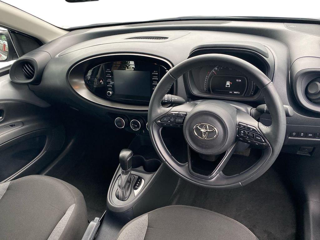 Used Toyota Aygo X 2022 for sale - 76541852: Photo 8