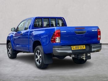 Used Toyota Hilux 2018 for sale - 79765199: Photo