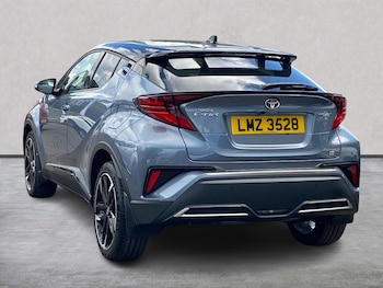 Used Toyota C-HR 2023 for sale - 79017757: Photo