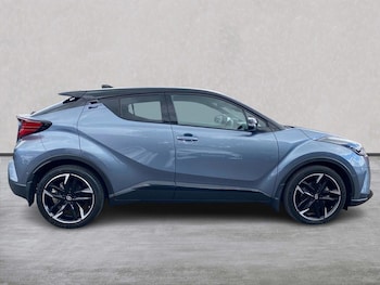 Used Toyota C-HR 2023 for sale - 79017757: Photo