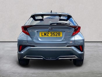 Used Toyota C-HR 2023 for sale - 79017757: Photo