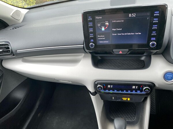 Used Toyota Yaris 2022 for sale - 76263327: Photo 13