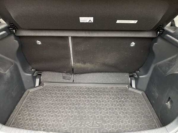 Used Toyota Yaris 2022 for sale - 76263327: Photo 17