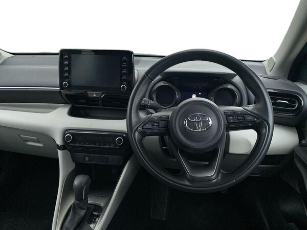 Used Toyota Yaris 2022 for sale - 76263327: Photo 9
