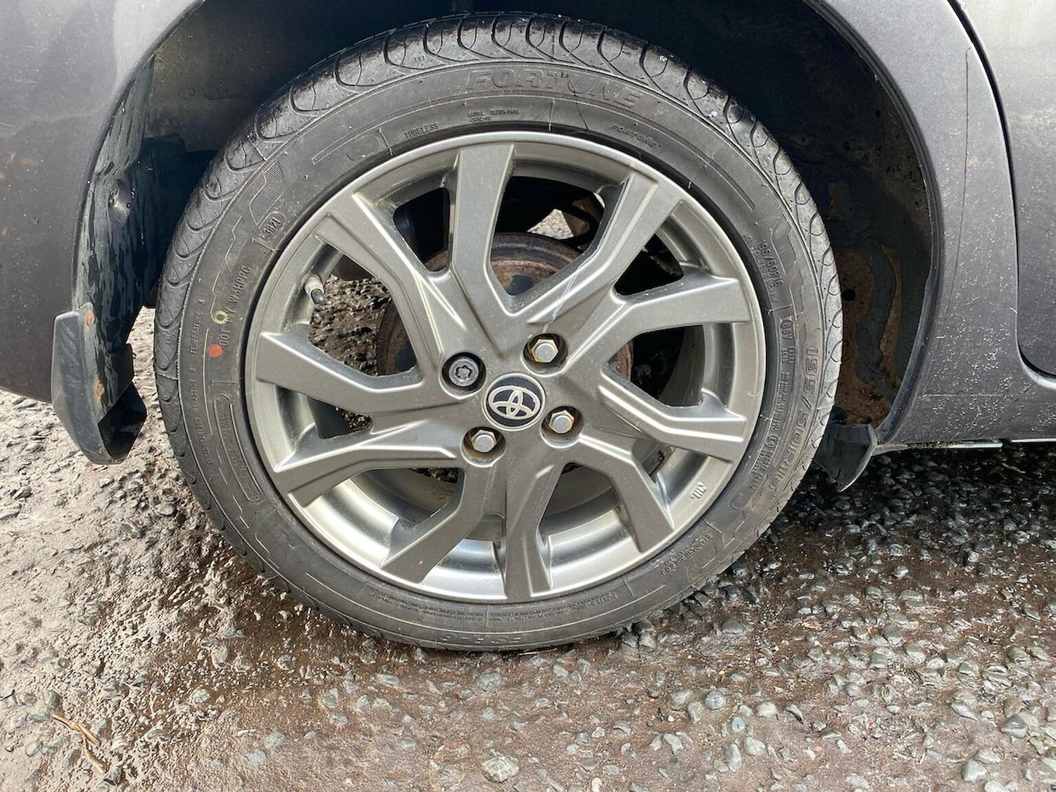 Used Toyota Yaris 2014 for sale - 76611614: Photo 6