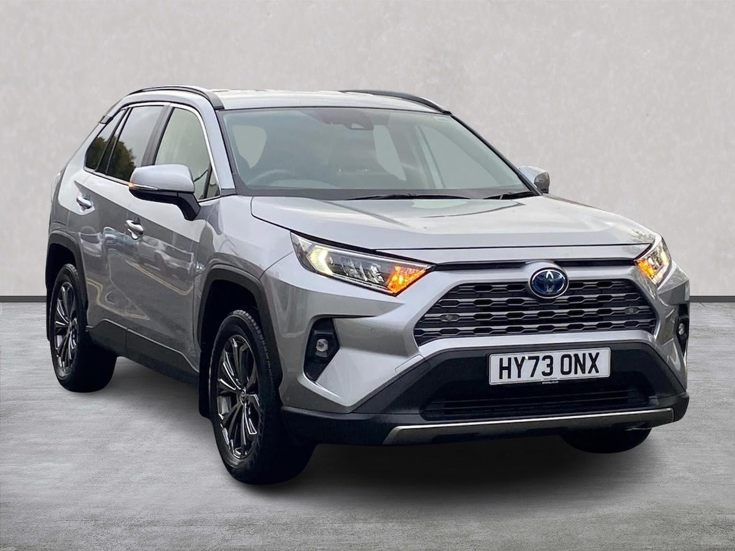 Used Toyota RAV4 2023 for sale - 76436519: Photo 1