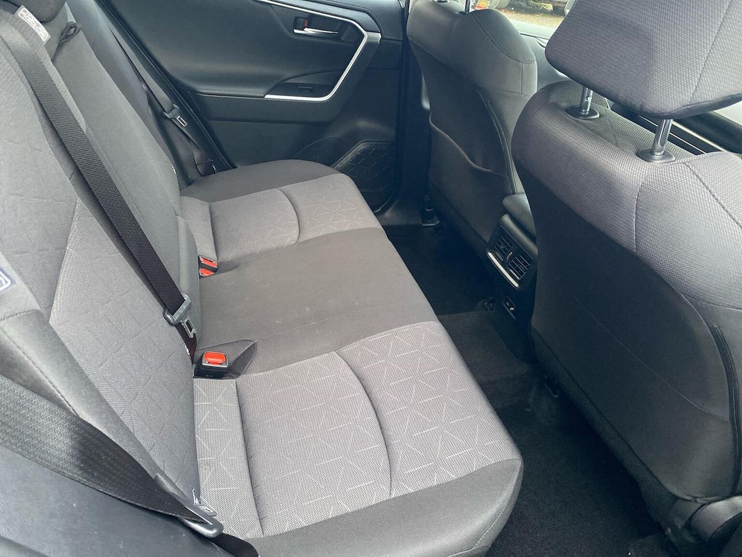 Used Toyota RAV4 2023 for sale - 76436519: Photo 16