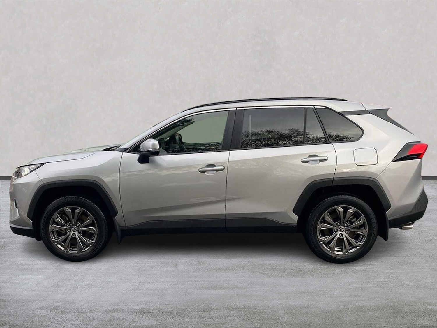 Used Toyota RAV4 2023 for sale - 76436519: Photo 19