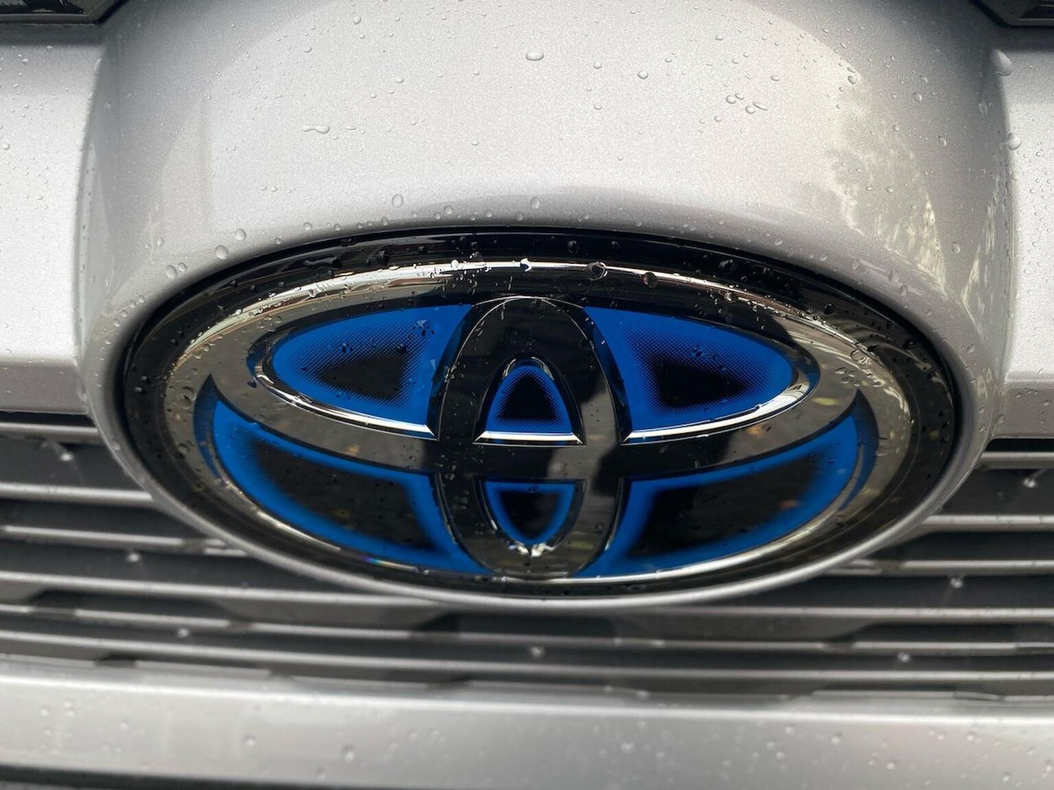 Used Toyota RAV4 2023 for sale - 76436519: Photo 29