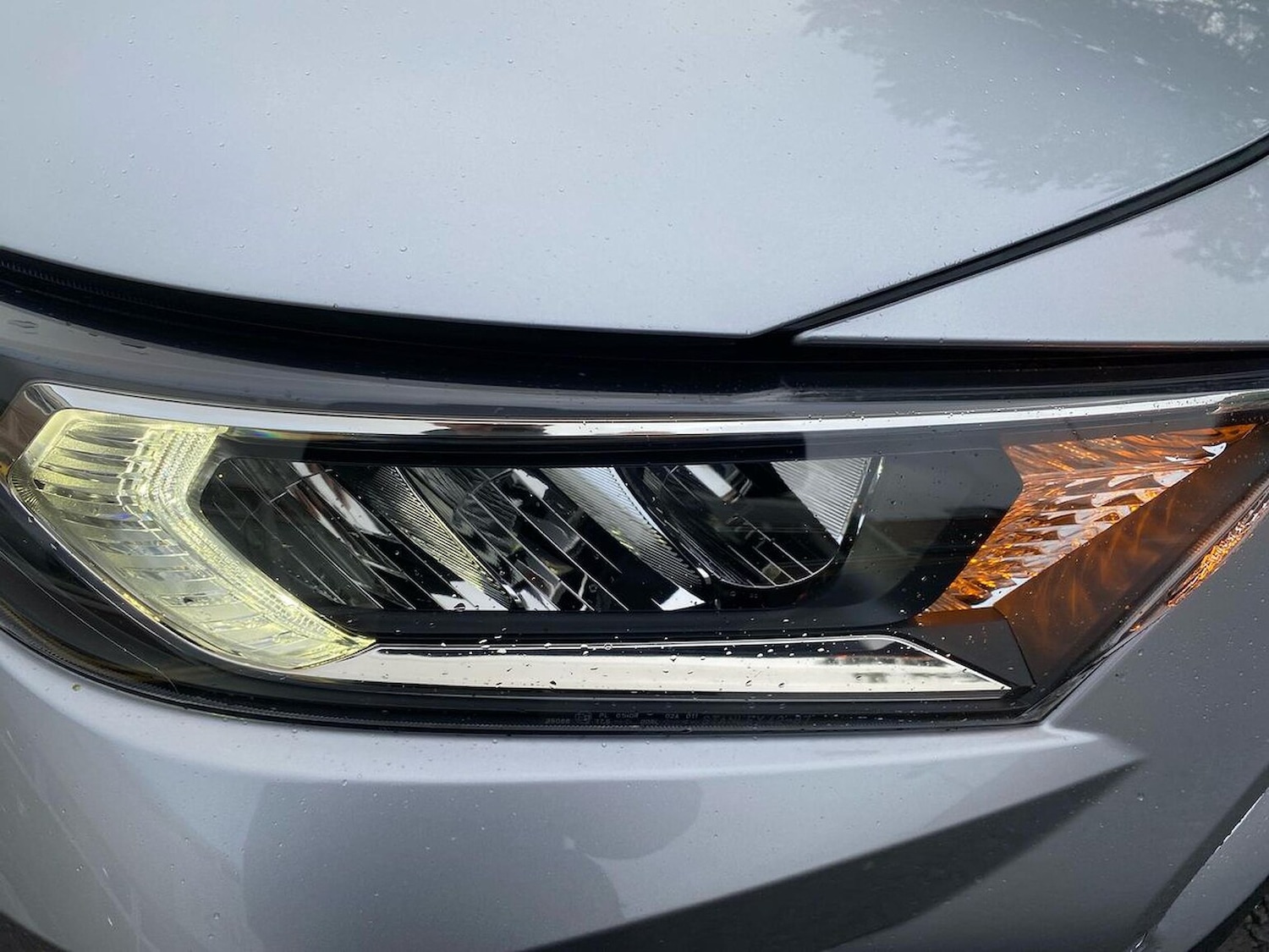 Used Toyota RAV4 2023 for sale - 76436519: Photo 30