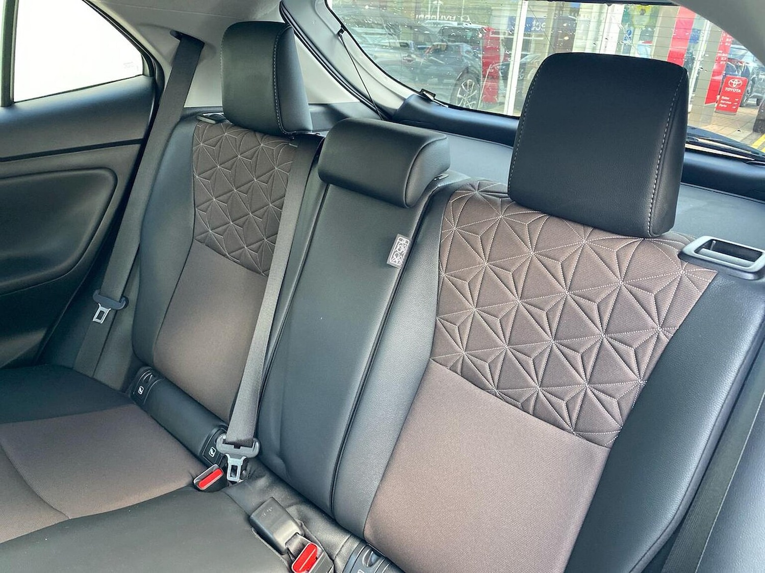 Used Toyota Yaris Cross 2023 for sale - 77896253: Photo 16