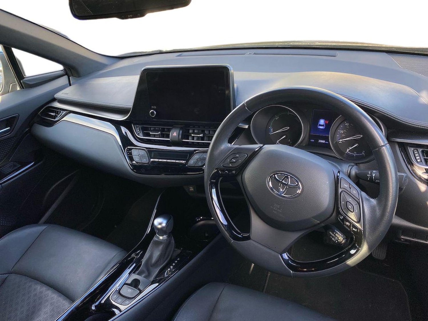 Used Toyota C-HR 2022 for sale - 76707536: Photo 8