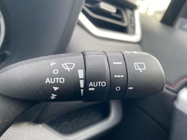 Used Toyota RAV4 2022 for sale - 76231732: Photo 26