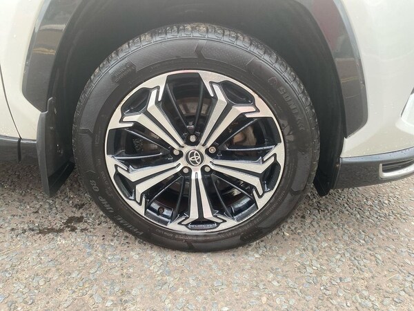 Used Toyota RAV4 2022 for sale - 76231732: Photo 6
