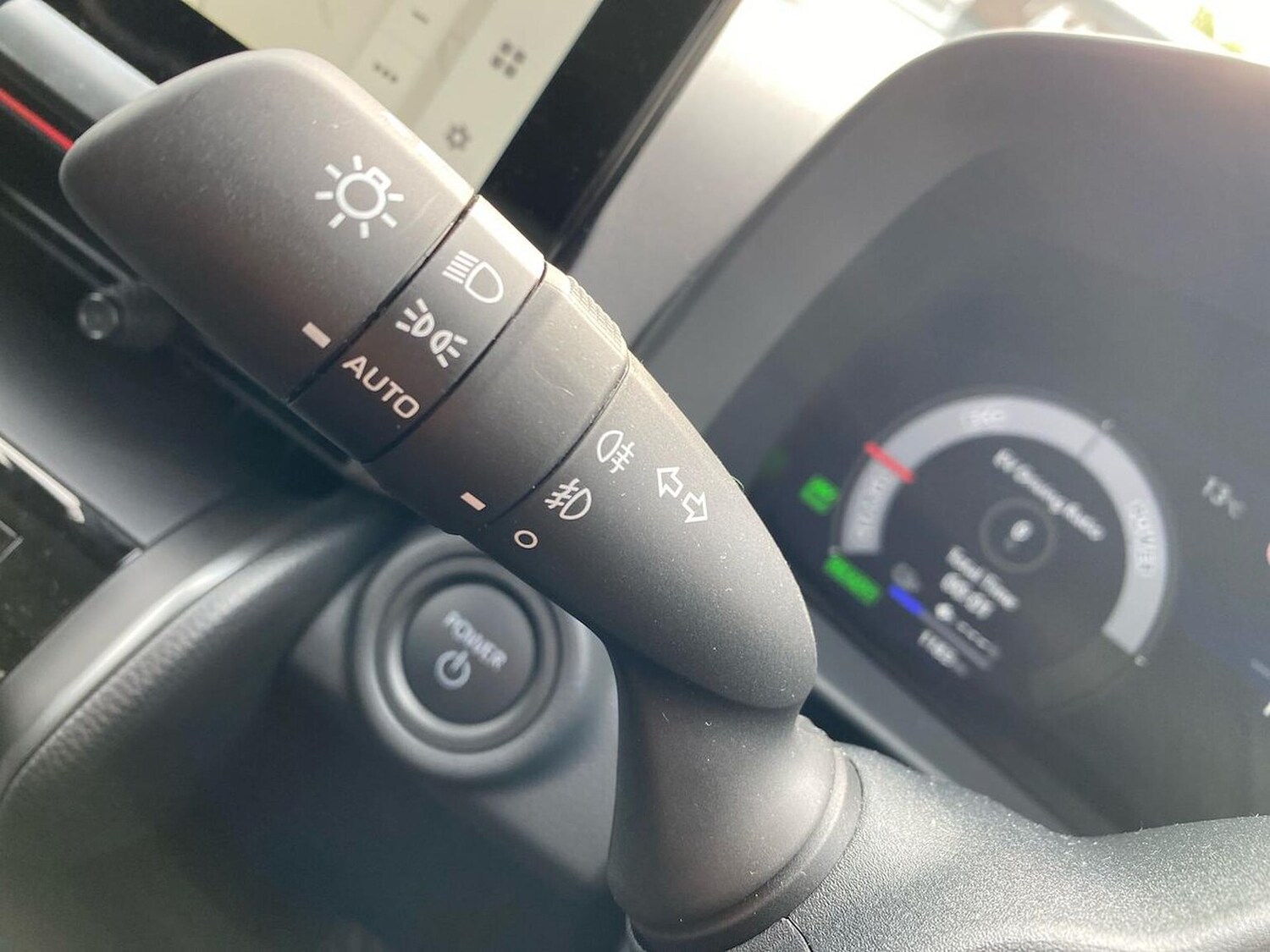 Used Toyota C-HR 2025 for sale - 77487678: Photo 27