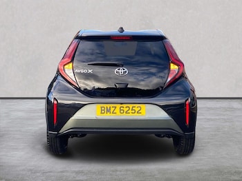 Used Toyota Aygo X 2023 for sale - 75987669: Photo 4