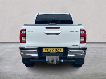 Used Toyota Hilux 2022 for sale - 75490854: Photo