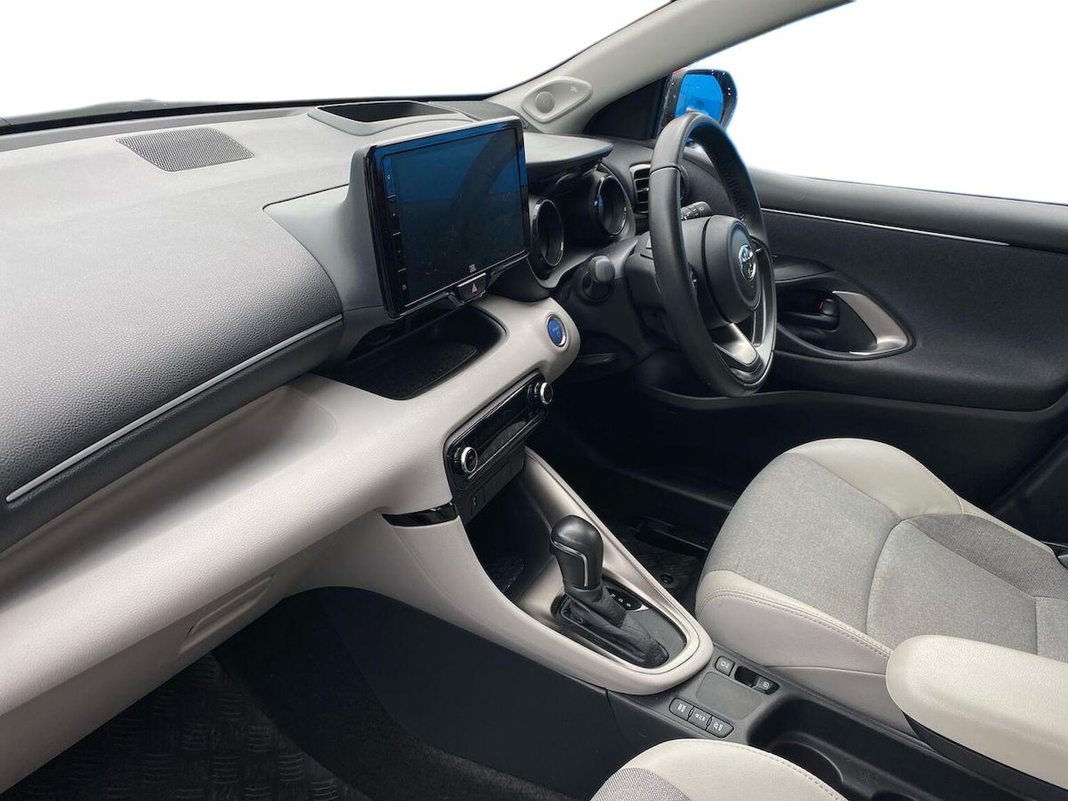 Used Toyota Yaris 2023 for sale - 76455194: Photo 7