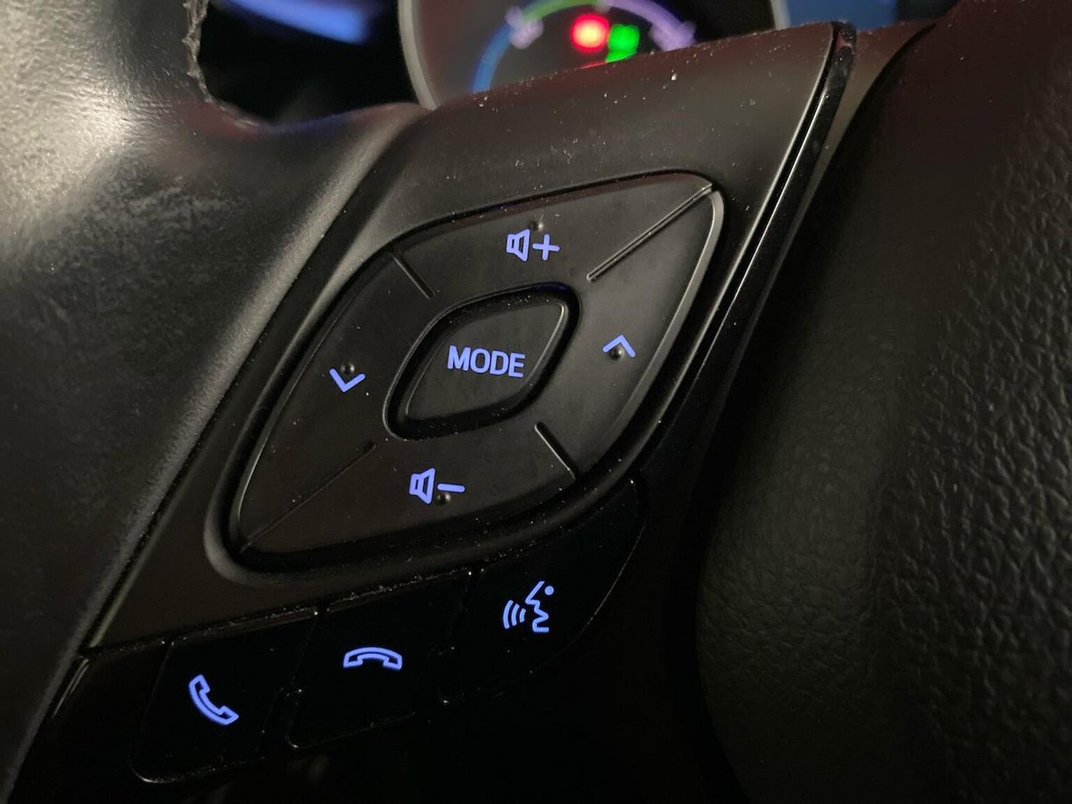 Used Toyota C-HR 2018 for sale - 76951157: Photo 27