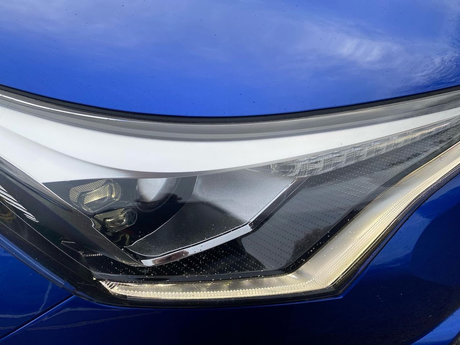 Used Toyota C-HR 2018 for sale - 76951157: Photo 31