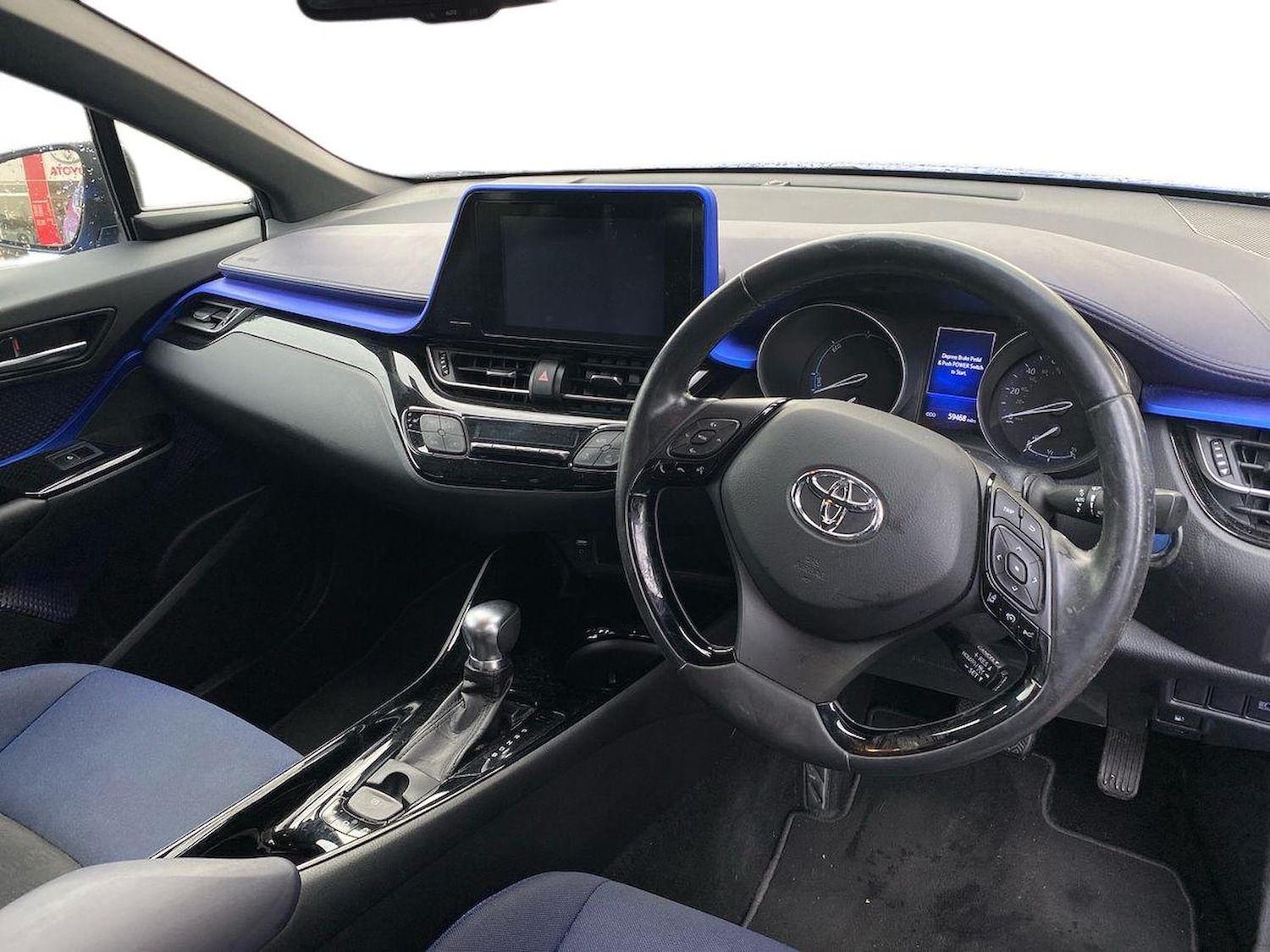 Used Toyota C-HR 2018 for sale - 76951157: Photo 9