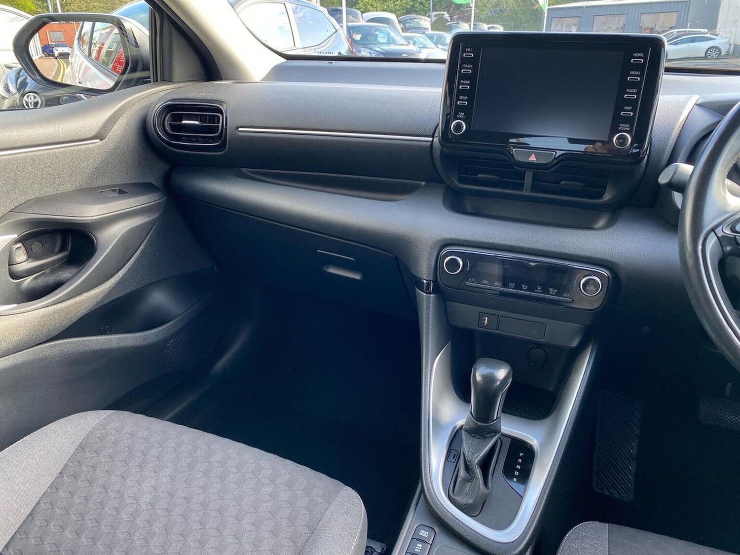 Used Toyota Yaris 2021 for sale - 78211118: Photo 15