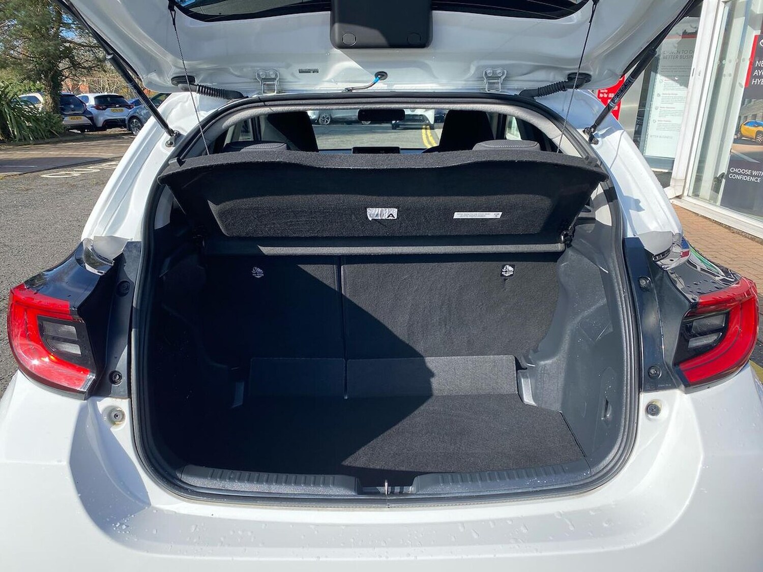 Used Toyota Yaris 2021 for sale - 78211118: Photo 19