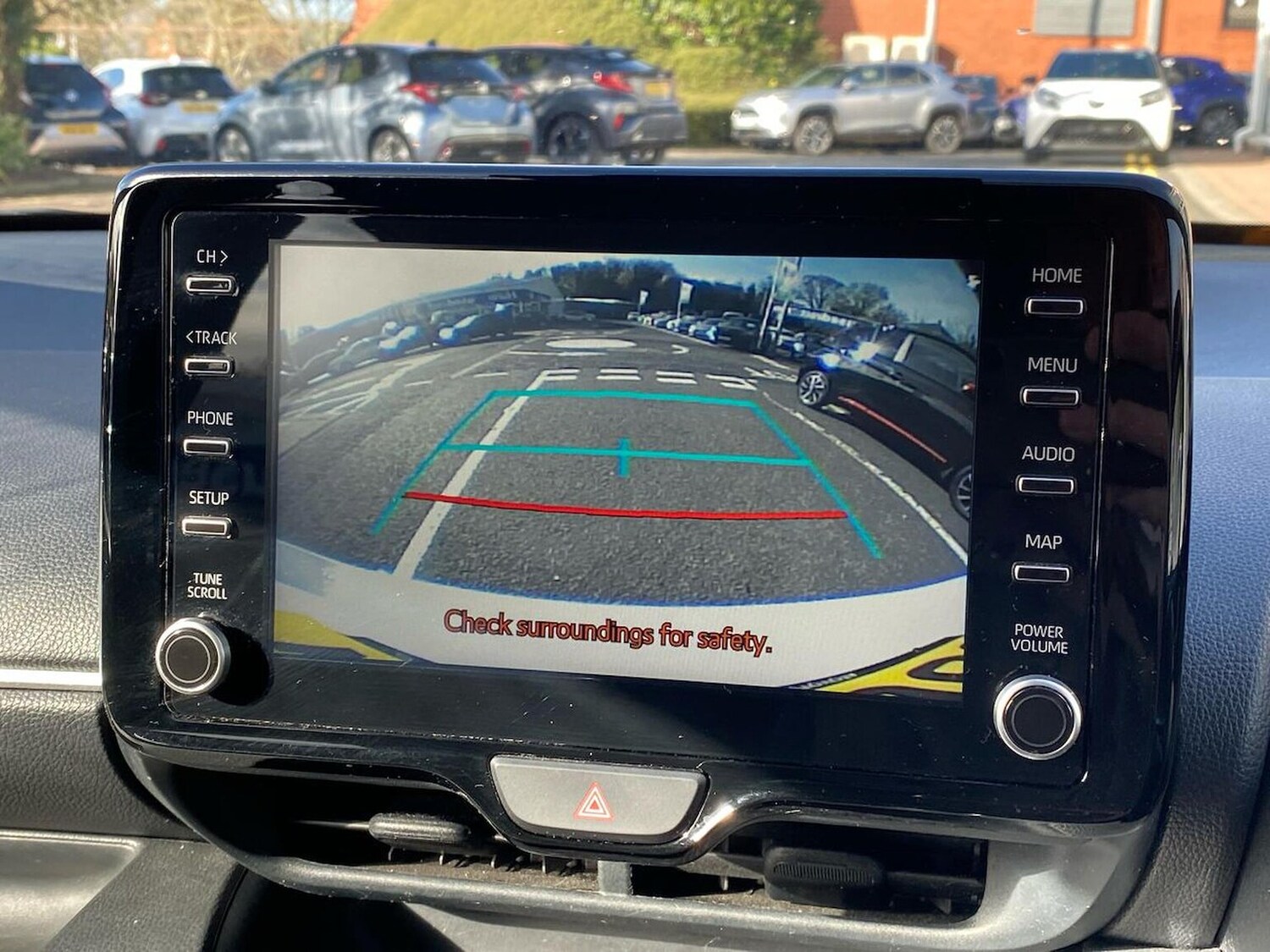 Used Toyota Yaris 2021 for sale - 78211118: Photo 25