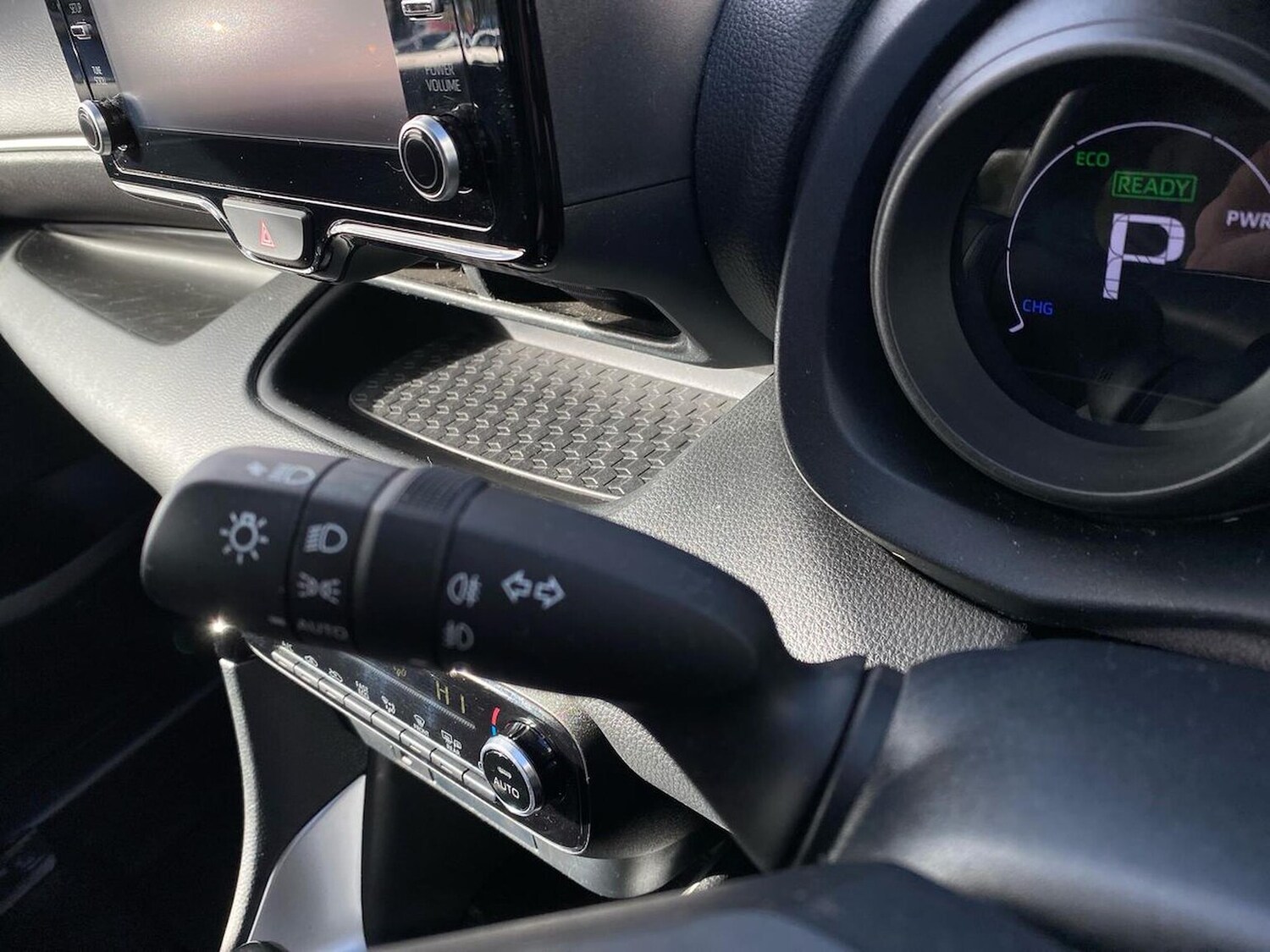 Used Toyota Yaris 2021 for sale - 78211118: Photo 29