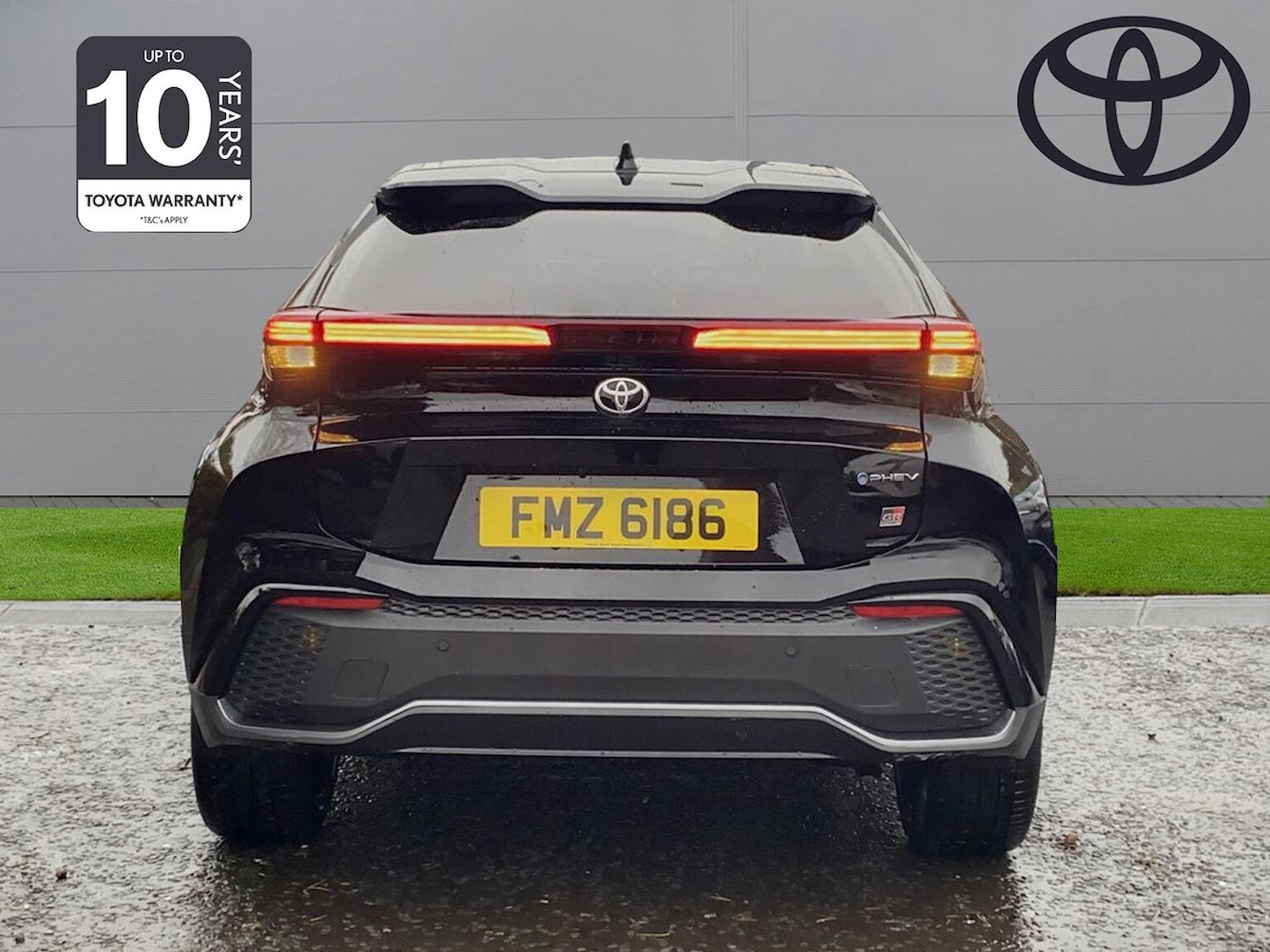 Used Toyota C-HR 2024 for sale - 77487681: Photo 4