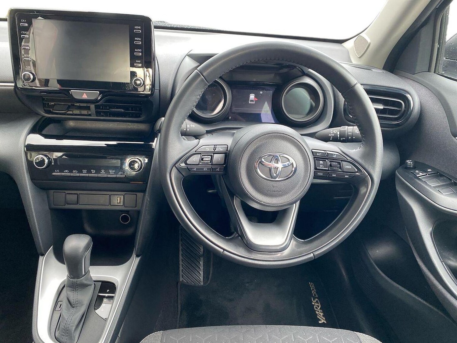 Used Toyota Yaris Cross 2023 for sale - 78168993: Photo 11