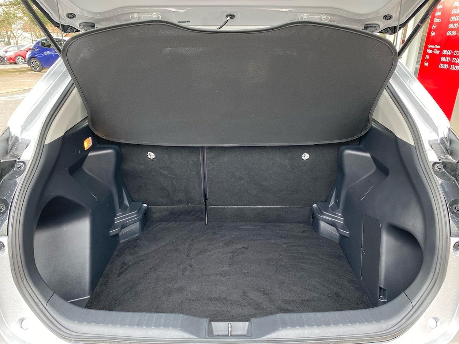 Used Toyota Yaris Cross 2023 for sale - 78168993: Photo 19