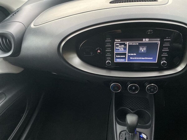 Used Toyota Aygo X 2023 for sale - 76299388: Photo 13