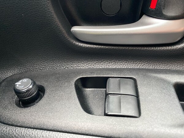Used Toyota Aygo X 2023 for sale - 76299388: Photo 21